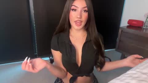 Ava  online show from 06-29-26, 04:30