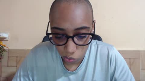 Snapshot of ava_f0xy chatting on 07-10-26, 12:15 Ava Jordana online show from 07-10-26, 12:15