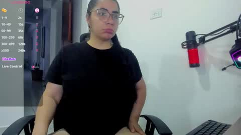 ava muse online show from 10-28-25, 06:21