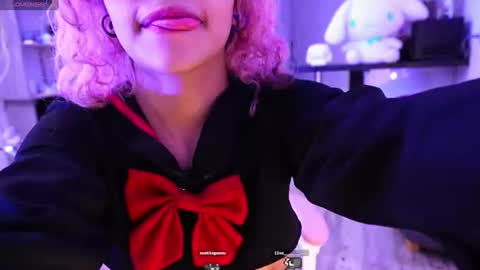 AVA online show from 06-18-26, 04:35