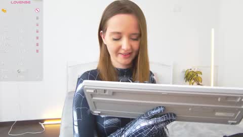 avabitoni online show from 03-08-26, 07:45