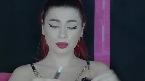 Ava Reina online show from 10-13-25, 04:51