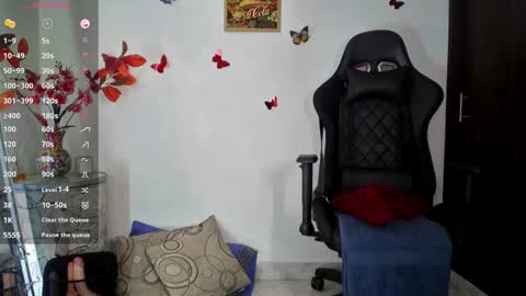 Snapshot of avatomas chatting on 01-18-25, 02:14 Ava Tomas online show from 01-18-25, 02:14