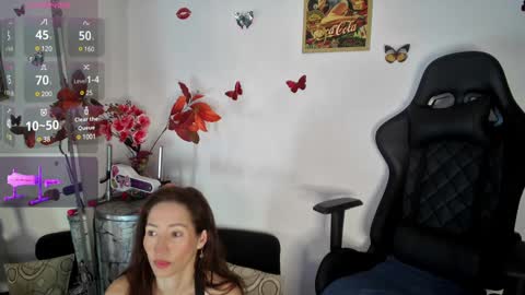 Snapshot of avatomas chatting on 02-07-25, 10:19 Ava Tomas online show from 02-07-25, 10:19