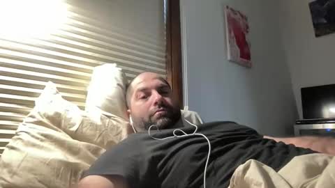 Snapshot of averagejoe345977 chatting on 02-03-26, 06:13 averagejoe345977 online show from 02-03-26, 06:13