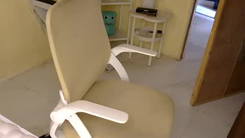 Rhian online show from 10-14-25, 03:40