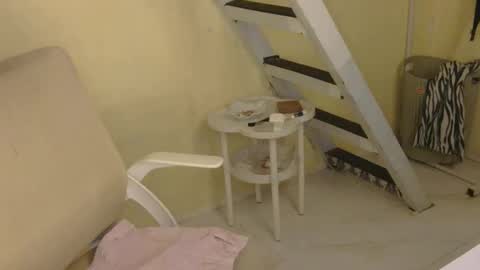 Rhian online show from 02-11-26, 03:33