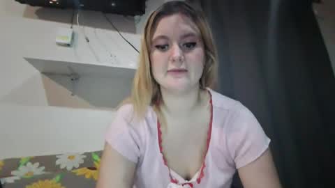 Avery Doll online show from 07-22-26, 02:25