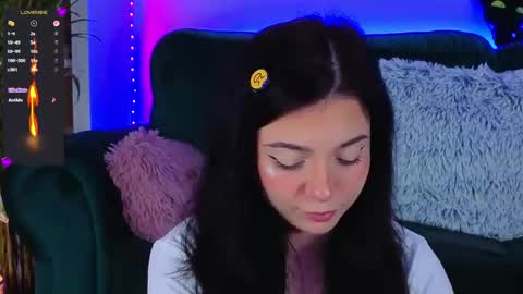 Snapshot of averywillow chatting on 03-08-26, 11:52 AveryWillow online show from 03-08-26, 11:52