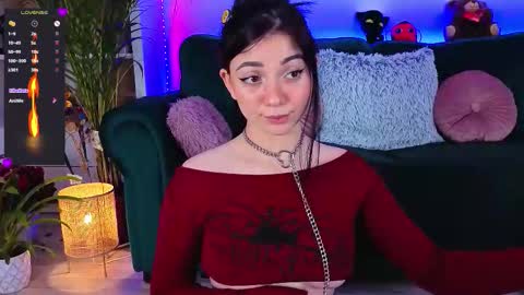 Snapshot of averywillow chatting on 03-15-26, 12:16 AveryWillow online show from 03-15-26, 12:16