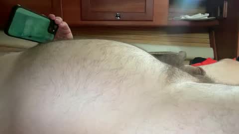 Snapshot of avgdiver chatting on 09-09-25, 03:33 avgdiver online show from 09-09-25, 03:33