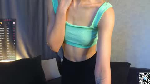 Lucy online show from 11-22-25, 06:23