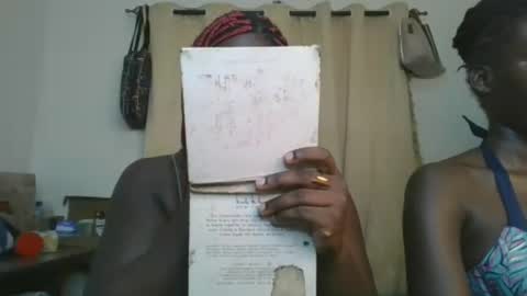 avian_babe1 online show from 06-21-26, 09:50