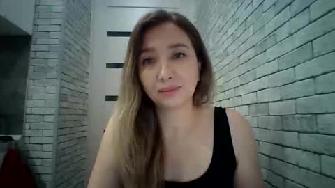 Snapshot of avinelra chatting on 03-27-26, 03:56 avinelra online show from 03-27-26, 03:56