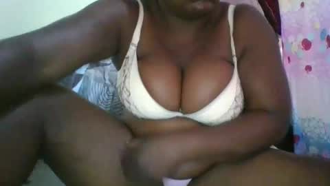 avril254 online show from 10-01-25, 07:03