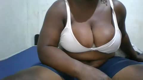 avril254 online show from 01-10-26, 11:56