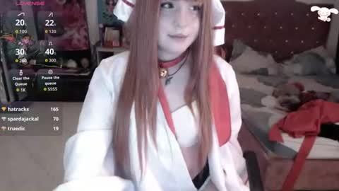 Abril online show from 06-18-26, 09:14