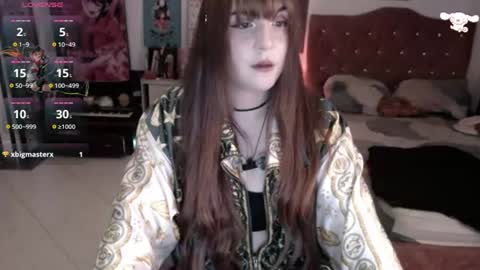 Abril online show from 07-16-26, 02:28