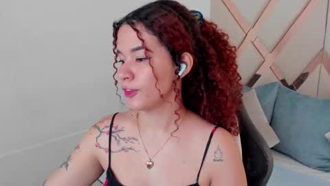 Avril  online show from 03-12-26, 11:49