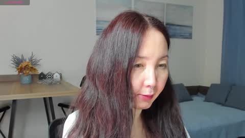 Snapshot of avroraromance chatting on 12-23-24, 07:30 Avrora online show from 12-23-24, 07:30