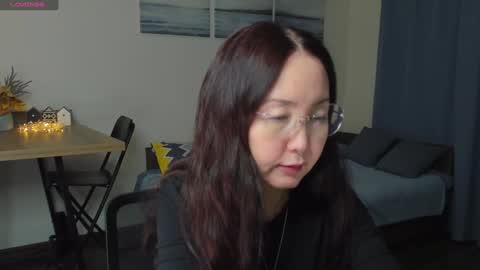 Snapshot of avroraromance chatting on 12-25-24, 06:52 Avrora online show from 12-25-24, 06:52