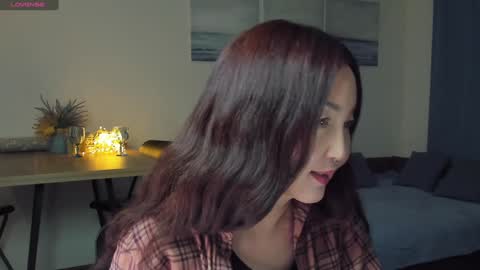 Snapshot of avroraromance chatting on 01-24-25, 12:52 Avrora online show from 01-24-25, 12:52