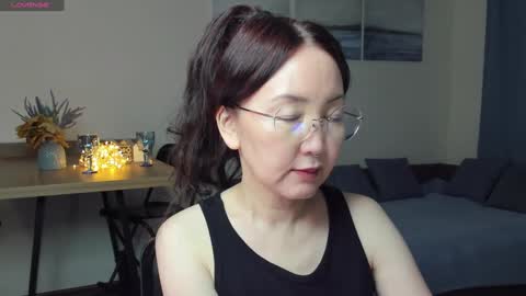 Snapshot of avroraromance chatting on 01-27-25, 12:37 Avrora online show from 01-27-25, 12:37