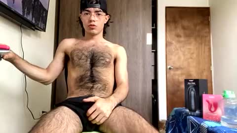 AndrewXxl independent online show from 07-31-26, 05:56