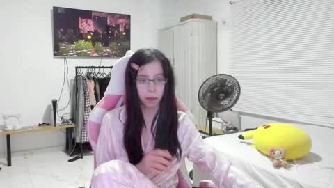 katy online show from 02-06-25, 02:44