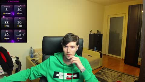 Snapshot of awesome_justin chatting on 01-13-25, 12:09 Justin online show from 01-13-25, 12:09