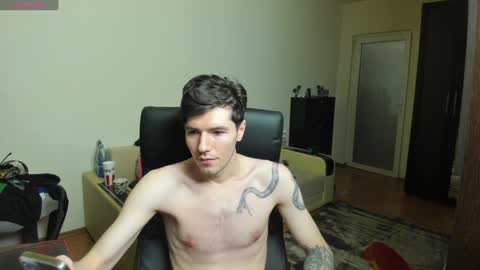 Snapshot of awesome_justin chatting on 01-28-25, 06:38 Justin online show from 01-28-25, 06:38