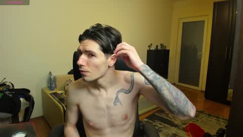 Snapshot of awesome_justin chatting on 01-30-25, 11:33 Justin online show from 01-30-25, 11:33