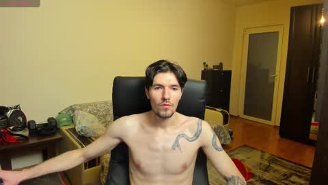 Snapshot of awesome_justin chatting on 02-18-25, 10:16 Justin online show from 02-18-25, 10:16