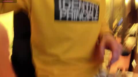 Snapshot of awesome_justin chatting on 03-07-25, 01:09 Justin online show from 03-07-25, 01:09