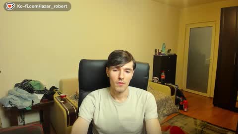 Snapshot of awesome_justin chatting on 10-29-25, 06:42 Justin online show from 10-29-25, 06:42