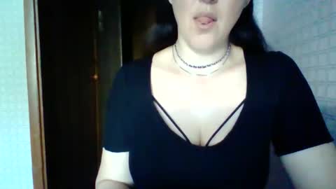 awesomeladyy online show from 05-17-26, 07:28