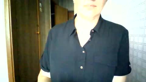 awesomeladyy online show from 06-06-26, 07:35