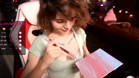 Snapshot of awondrr chatting on 12-14-24, 10:34 Alice online show from 12-14-24, 10:34