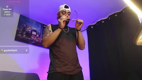 Snapshot of axel_7070 chatting on 02-18-26, 11:50 Independiente Model online show from 02-18-26, 11:50