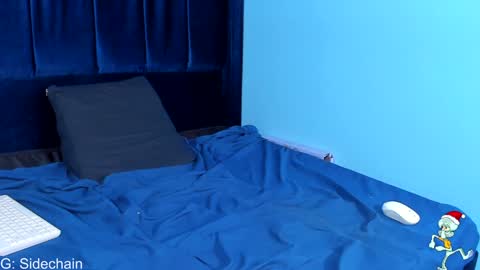 Snapshot of axel_cifer chatting on 12-18-24, 11:19 Axel cifer online show from 12-18-24, 11:19