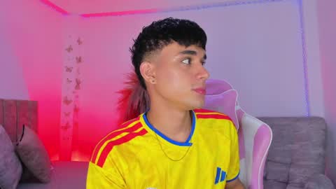 AXEL online show from 05-26-26, 11:17