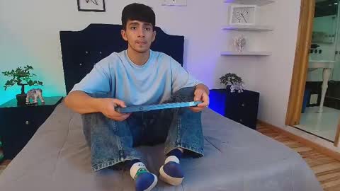 Snapshot of axel_draven chatting on 10-20-25, 11:21 axel_draven online show from 10-20-25, 11:21