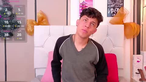 Axel Evanss online show from 12-16-25, 02:00