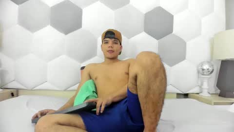 Axel Forte online show from 11-18-25, 02:43