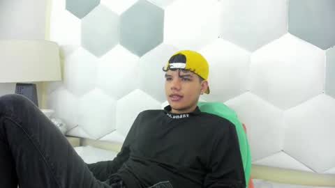 Axel Forte online show from 11-23-25, 12:27