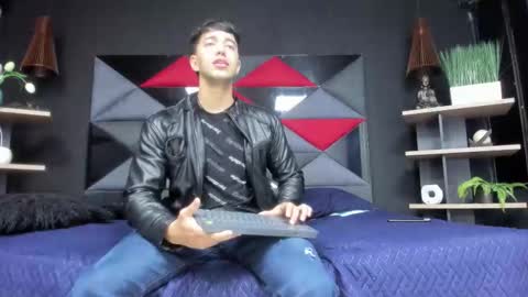 axel_hendrick online show from 02-03-26, 11:26