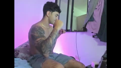 axel_hendrick online show from 07-03-26, 03:13