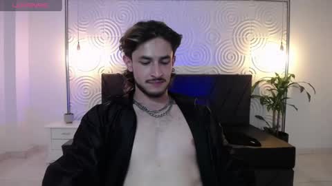 Axel  online show from 05-23-26, 02:50