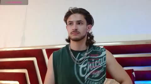 Axel  online show from 07-06-26, 03:03