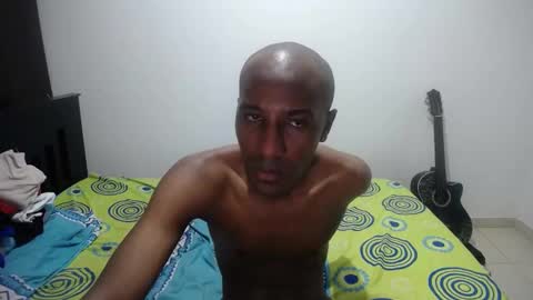 axel rios online show from 10-10-25, 06:01